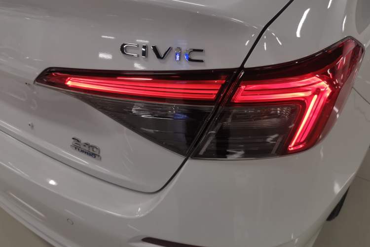 Used Honda Civic 2022 240TURBO CVT Dynamic Control Version
