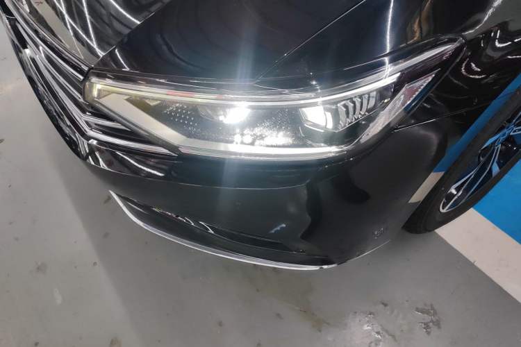 Used Volkswagen Magotan 2020 330TSI DSG Leading Model
