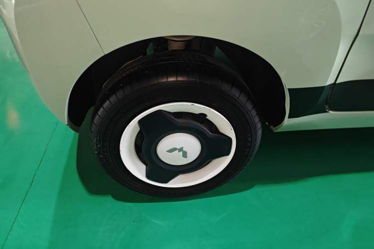 Used Wuling Hongguang MINIEV 2021 Macaron Fashion Model Lithium Iron Phosphate