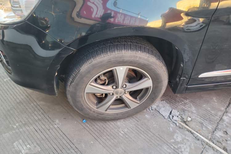 Used Haval H6 2016 Upgraded Model 1.5T Manual Two-Wheel Drive Value Edition
