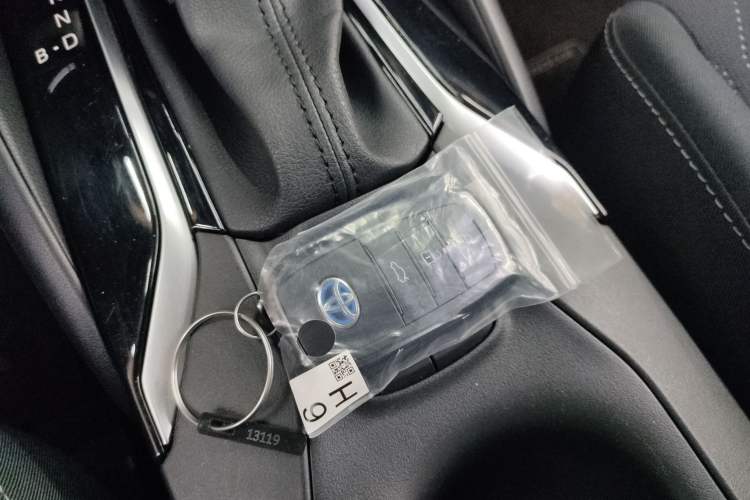 Used Toyota Corolla 2023 1.8L Smart Electric Hybrid Dual-Motor Elite Edition
