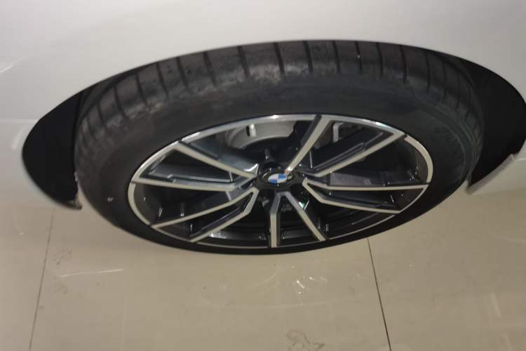 Used BMW 3 Series 2025 325Li M Sport Package
