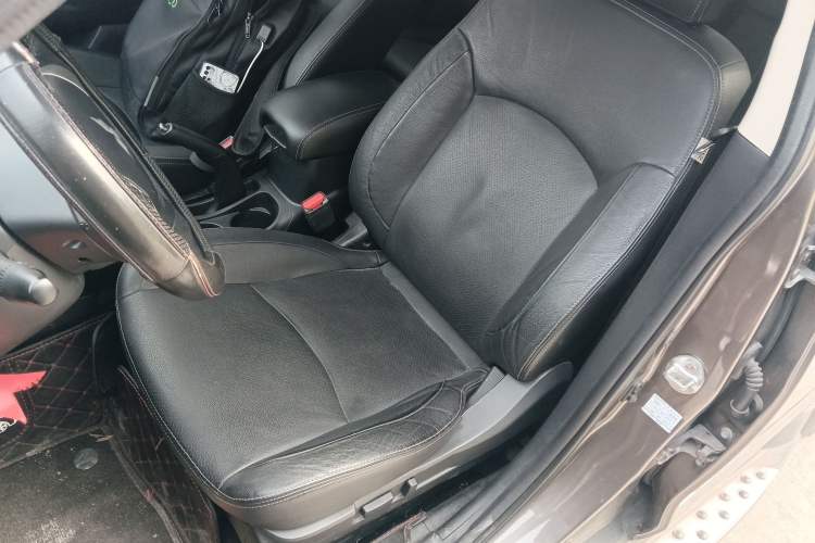 Used Mitsubishi ASX 2018 2.0L CVT Two-Wheel Drive Deluxe Edition