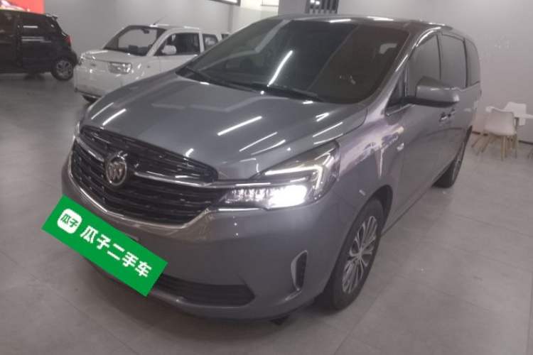 Used Buick GL8 2022 Land Cruiser Executive Class 652T Comfort Model
