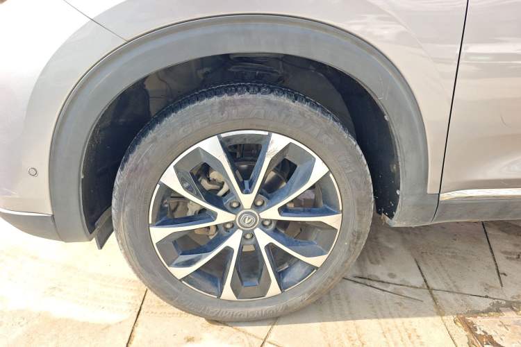 Used Changan CS85 COUPE 2019 1.5T DCT Luxury Version China VI Standard