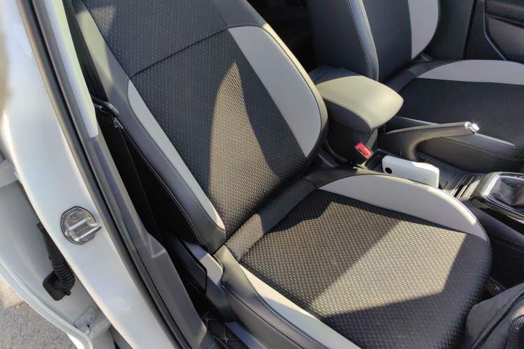 Used Volkswagen Tacqua 2021 200TSI DSG JoyConnect Edition
