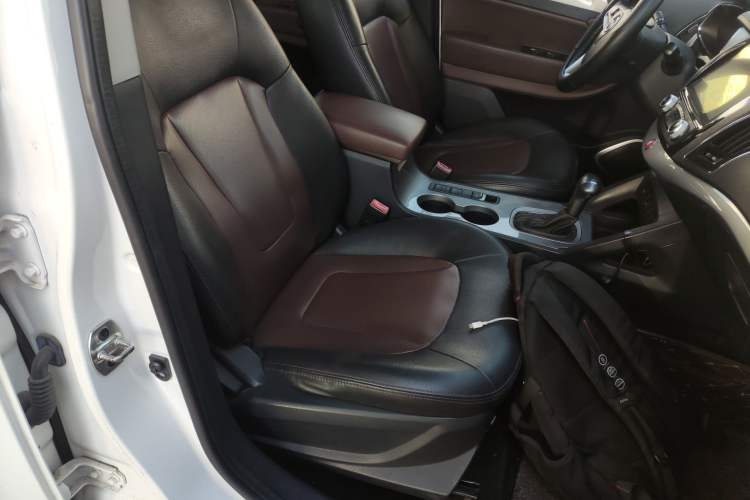 Used  Refine S5 2015 1.5T Automatic Elite Model