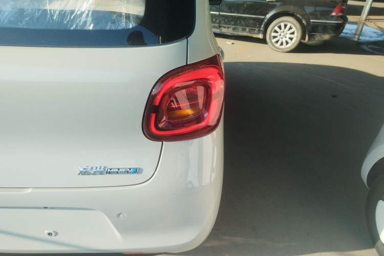 Used Wuling Hongguang MINIEV 2025 Four-Door Version Advanced Edition