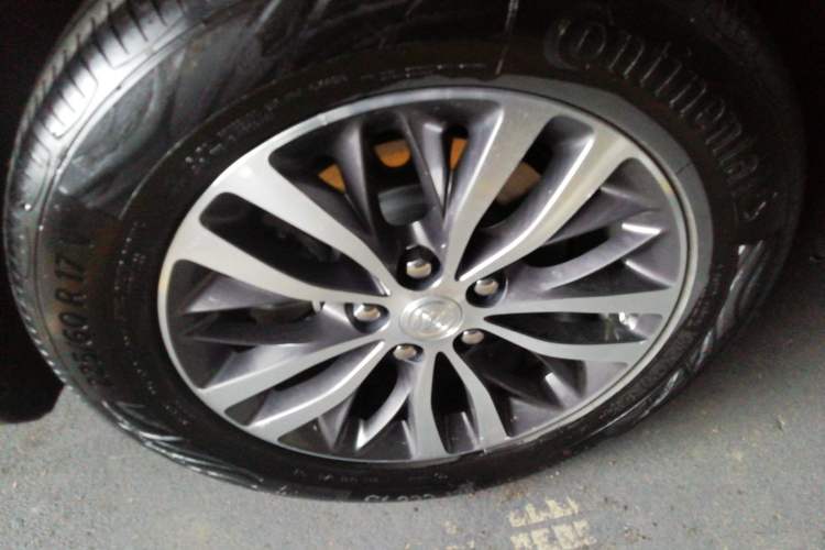 Used Buick GL8 2022 ES Landtrek 653T Luxury Edition
