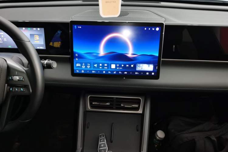 Used BYD Qin L 2025 DM-i Smart Drive 80KM Leading Model