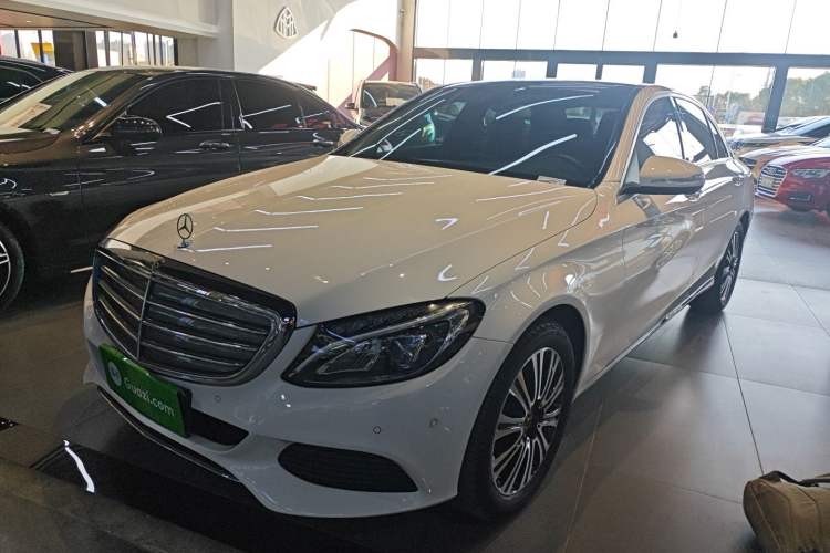Used Mercedes-Benz C-Class 2018 C 200 L
