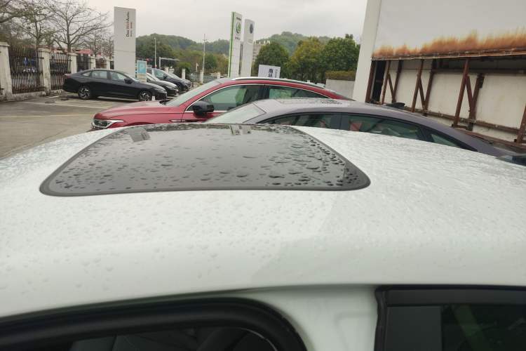 Used Volkswagen Lavida 2026 Pro 300TSI Starry Zhi Yi Edition
