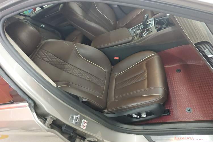 Used BMW 5 Series 2018 Revised Version 530Li Leading Edition Luxury Package
