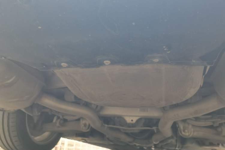 Used BMW 5 Series 2014 535Li Leading Model
