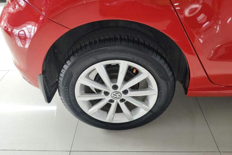 Used Volkswagen Polo 2014 1.6L Automatic Luxury Edition