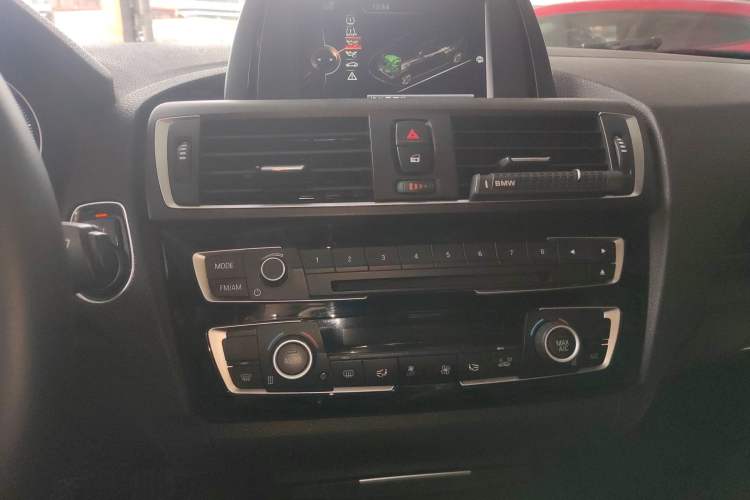 Used BMW 1 Series 2016 120i Sport Design Package
