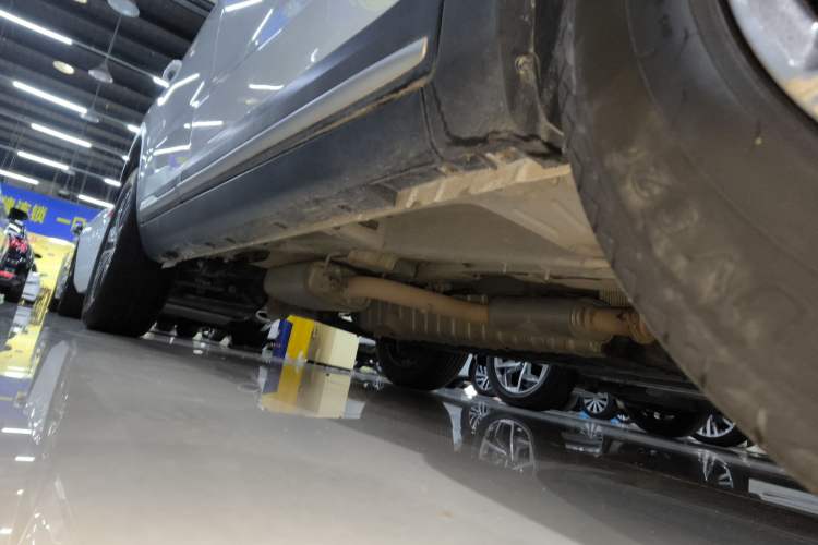 Used Geely Auto Emgrand X7 Sport 2020 1.8TD DCT Two-Wheel Drive Zhiya Model
