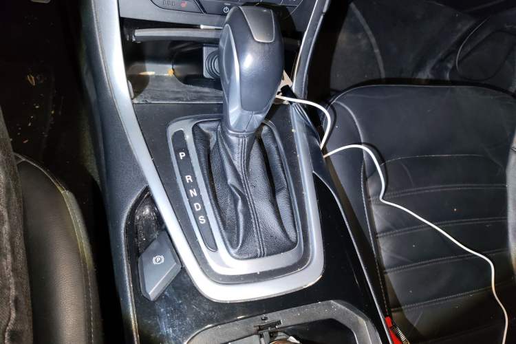 Used Ford Edge 2016 EcoBoost 245 Four-Wheel Drive Titanium Edition 7-Seater