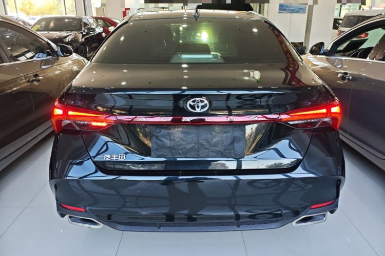Used Toyota Avalon 2023 2.0L Luxury Edition
