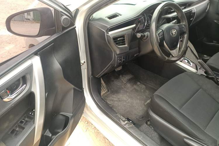 Used Toyota Corolla 2017 Revised Version 1.6L S-CVT GL
