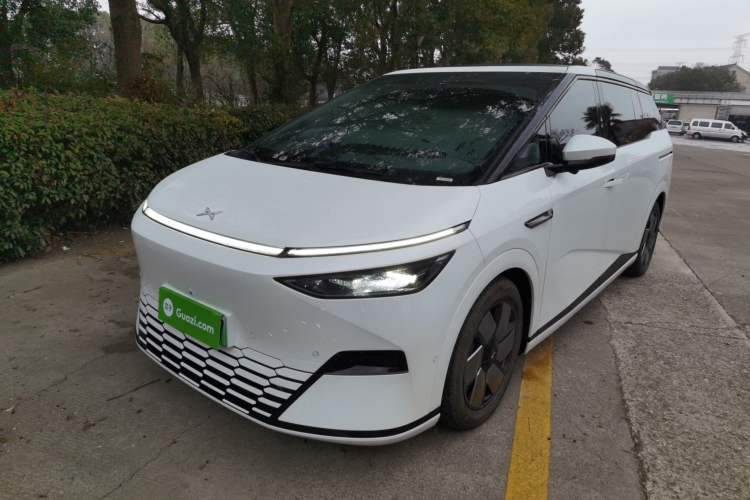 Used XPeng X9 2024 702 Ultra-Long Range Max