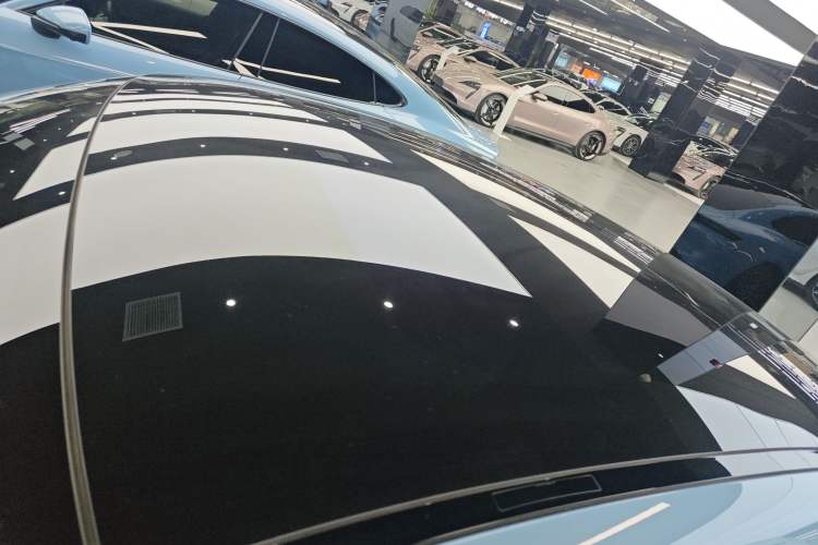 Used Porsche Taycan 2022-Year Updated Taycan
