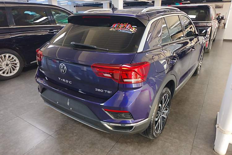Used Volkswagen T-ROC 2021 280TSI DSG Two-Wheel Drive Comfort Connect Edition
