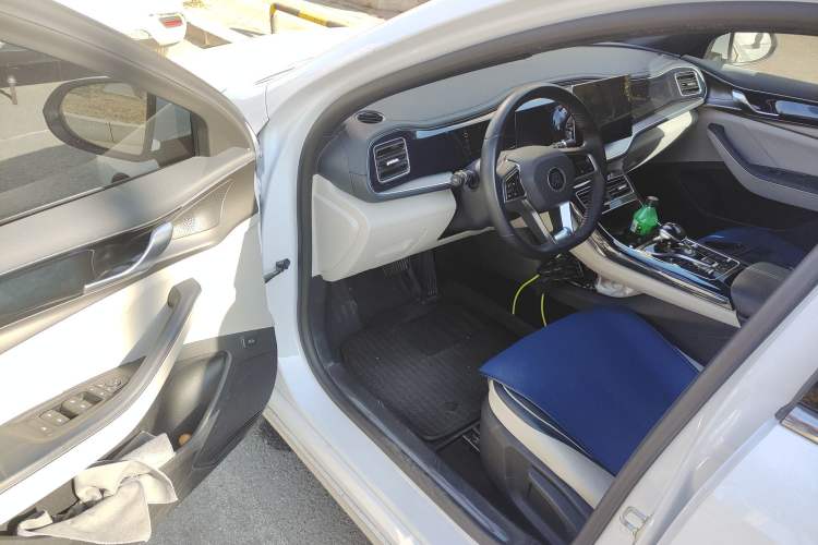 Used BYD Qin PLUS 2021 DM-i 120KM Prestige Model
