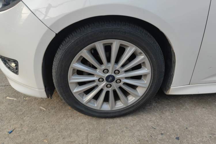 Used Ford Focus 2017 Hatchback EcoBoost 180 Automatic Sport Model
