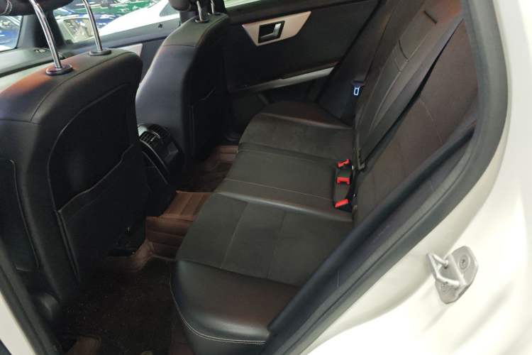 Used Mercedes-Benz GLK-Class 2015 GLK 260 4MATIC Dynamic Edition Ultimate Version
