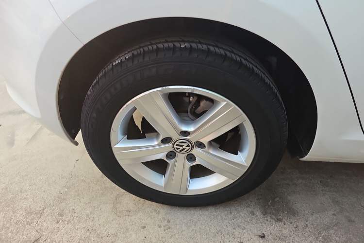 Used Volkswagen Golf 2017 230TSI Automatic Comfort Edition – Celebrating Milestone of One Million Units
