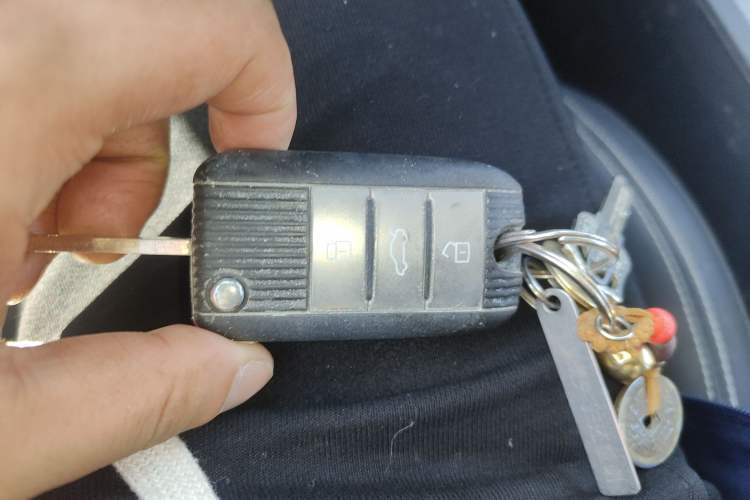 Used Roewe RX5 2016 20T Two-Wheel Drive Manual Flagship Edition