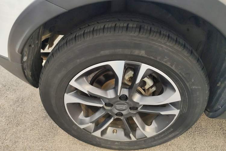 Used Geely Auto Vision X3 2019 Upgraded Model 1.5L CVT Prestige Version