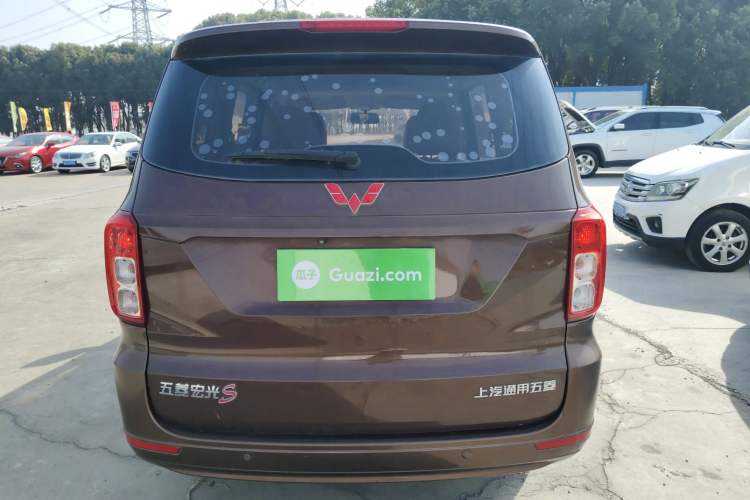 Used Wuling Hongguang 2018 1.5L S Comfort Model L2B
