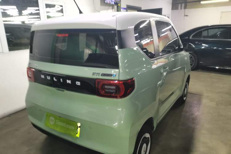 Used Wuling Hongguang MINIEV 2022 Macaron Premium Model – Lithium Iron Phosphate
