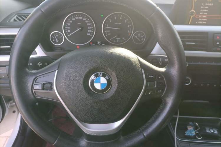 Used BMW 3 Series GT 2013 320i Leading Model
