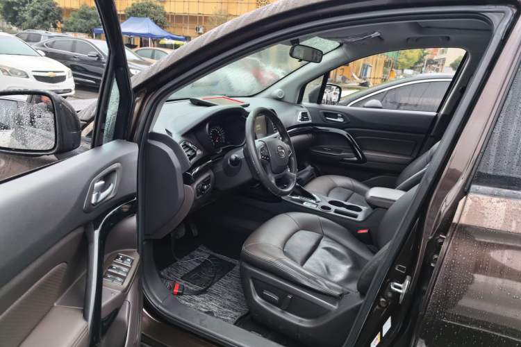 Used GAC Trumpchi GS4 2017 235T Automatic Two-Wheel Drive Luxury Smart Connectivity Version
