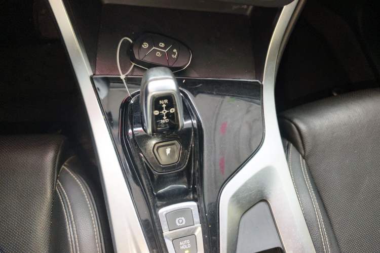 Used Lynk & Co 01 2017 2.0T Two-Wheel Drive Pro Edition
