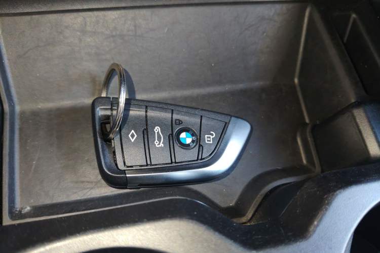 Used BMW iX3 2022 Leading Model
