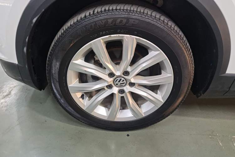 Used Volkswagen T-ROC 2020 230TSI DSG Two-Wheel Drive Advanced Version
