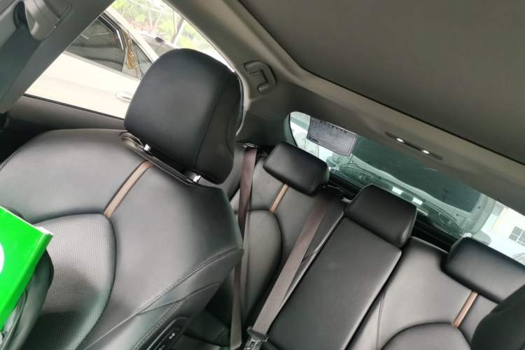 Used Toyota Camry 2018 2.5G Luxury Edition
