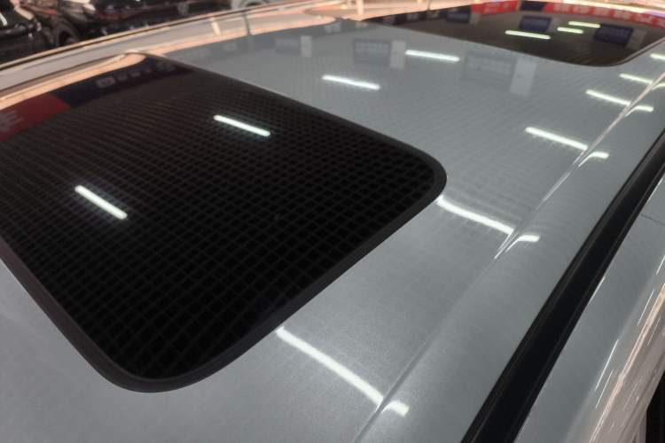 Used Honda Elysion 2024 2.0L eHEV Luxury Edition
