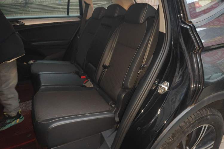 Used Volkswagen Tiguan L 2021 330TSI Automatic Two-Wheel Drive Comfort Edition