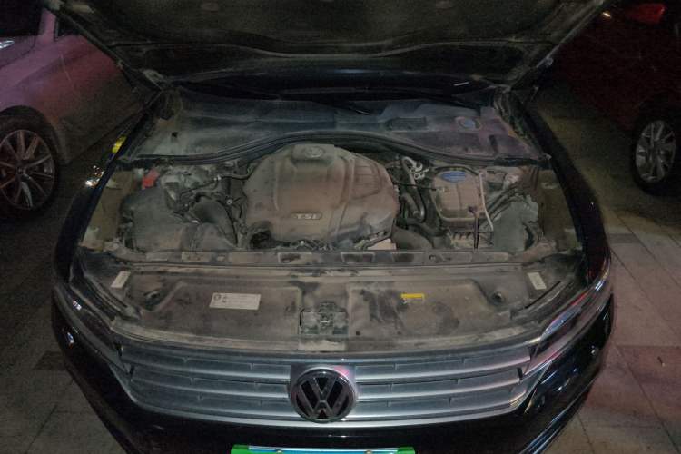 Used Volkswagen Phideon 2019 380TSI Two-Wheel Drive Business Edition China VI Standard
