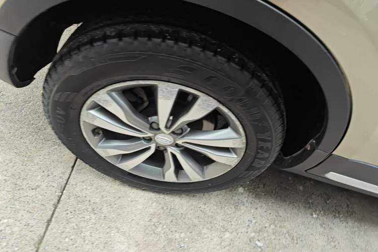 Used Geely Auto Emgrand X7 Sport 2016 1.8TD Automatic Smart Model
