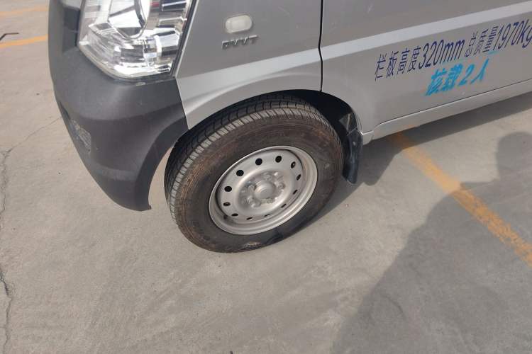 Used Wuling Rongguang Small Truck 2023 1.5L Single-Row LAR
