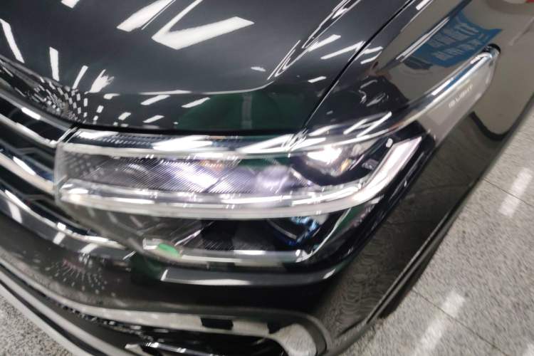 Used Volkswagen Tharu 2023 300TSI Two-Wheel-Drive Full Moon Edition
