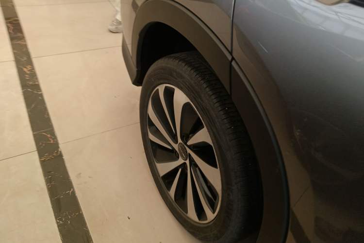 Used BYD Song PLUS New Energy 2023 Champion Edition DM-i 150KM Flagship PLUS
