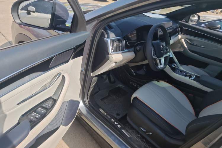 Used BYD Song PLUS New Energy 2021 EV Deluxe Model
