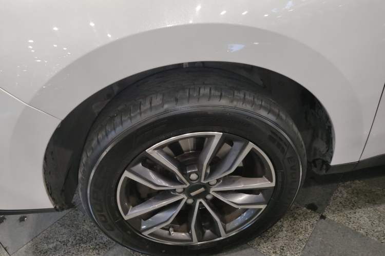 Used Wey VV5 2021 1.5T Two-Wheel Drive Smart Pioneer
